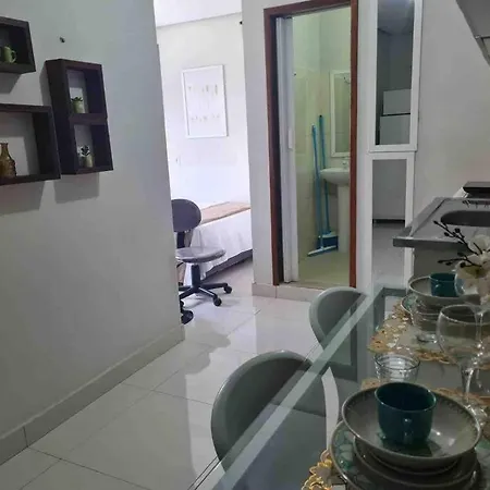 Apartamento Kitnet 205 No Centro Com Ar Condiciona E Tv Smart Montes Claros Exterior foto