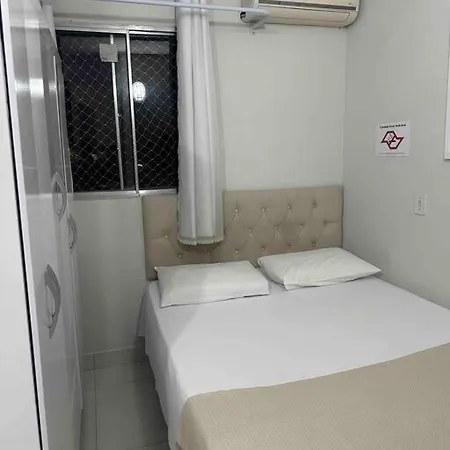Apartamento Kitnet 205 No Centro Com Ar Condiciona E Tv Smart Montes Claros Exterior foto