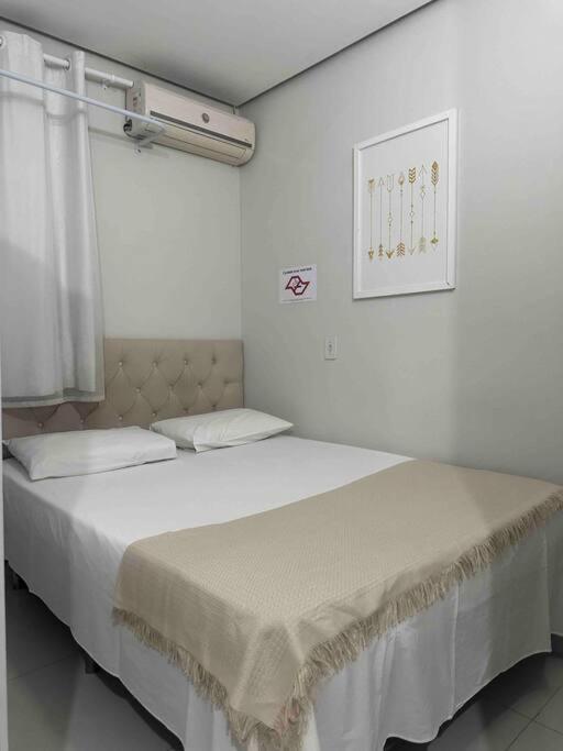 Kitnet 205 No Centro Com Ar Condiciona E Tv Smart Apartment *